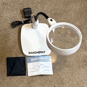iMagniphy LED Desktop Magnifier in White